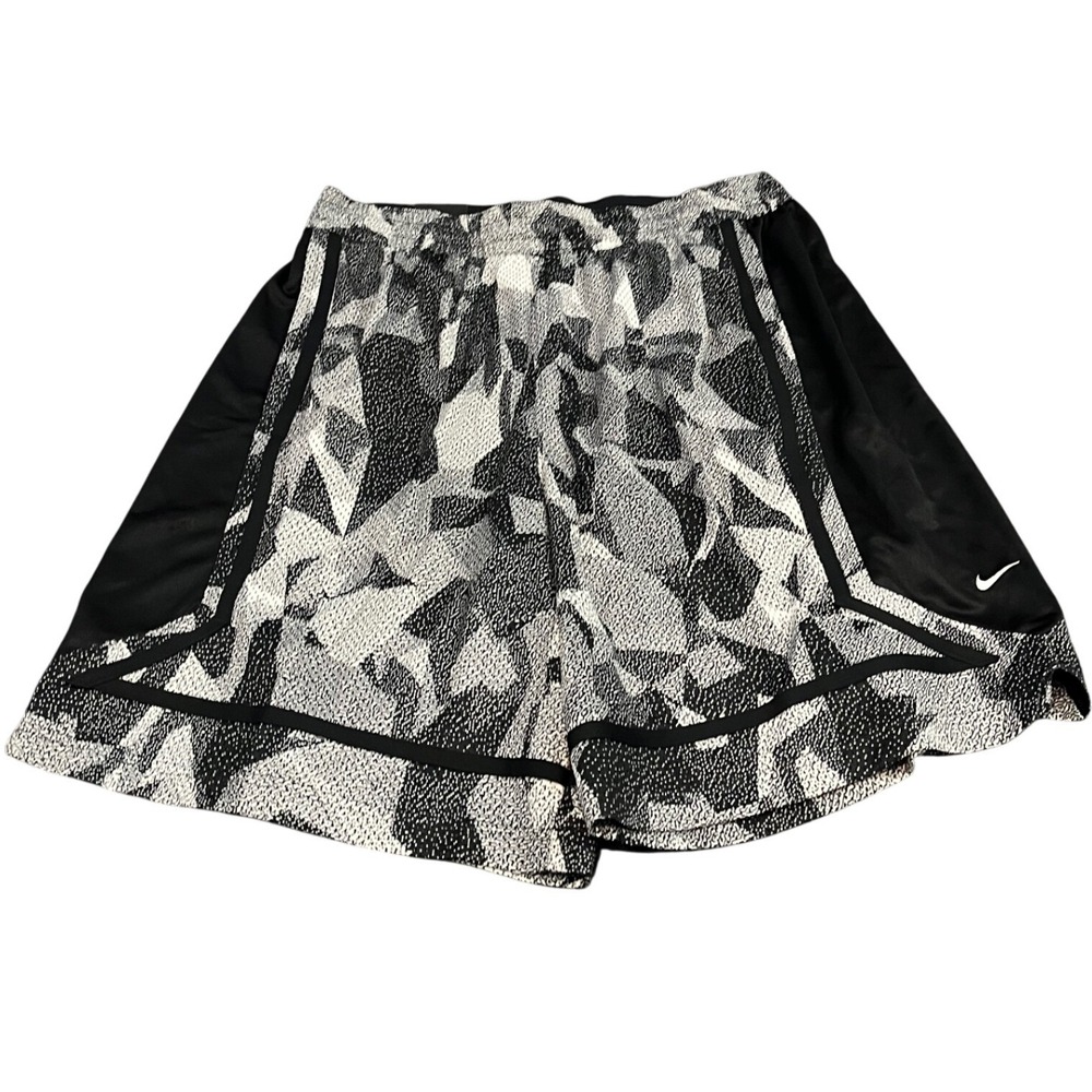 NEW Nike Kyrie Basketball Shorts Mens XXL Black White Geometric Camo AJ3455-104